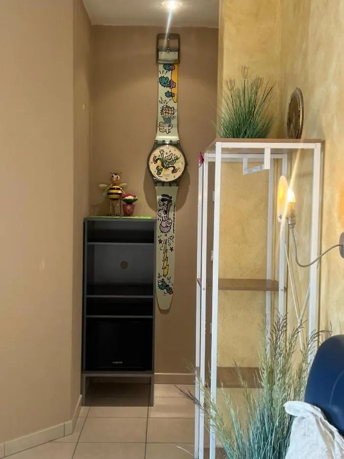 Room In Bb - Casa Belvedere - Complimentary Wifi And Private Parking Rosa 0*,