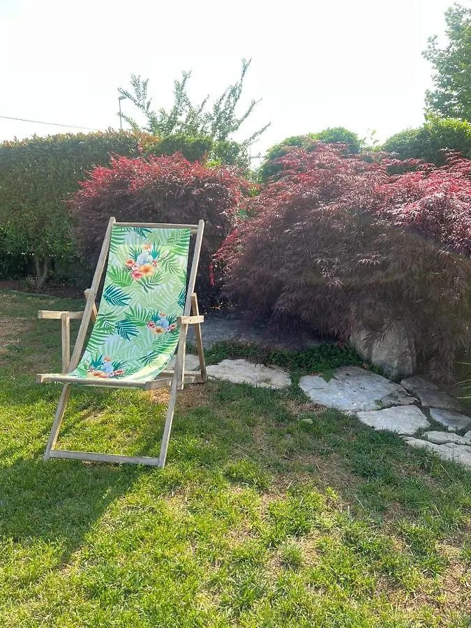 Guest house Room In Bb - Casa Belvedere - Complimentary Wifi And Private Parking Rosa Italy