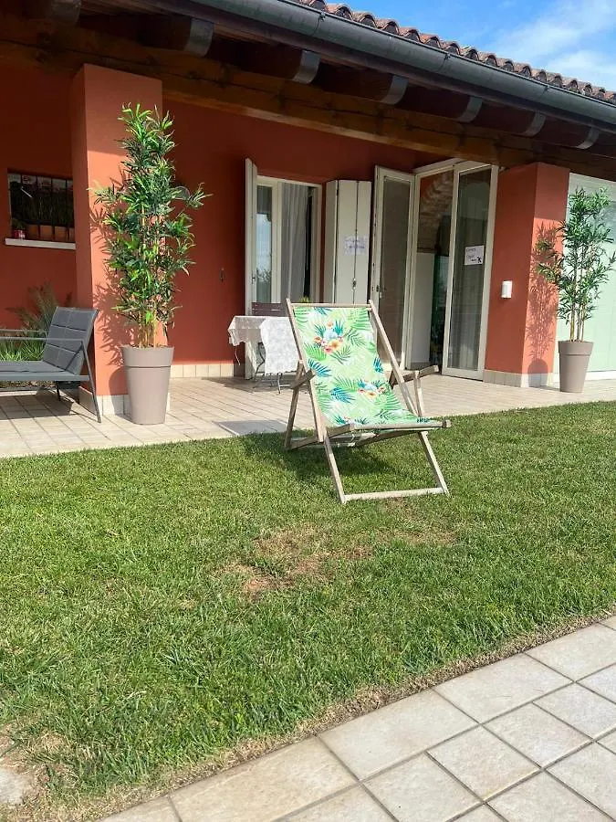 Room In Bb - Casa Belvedere - Complimentary Wifi And Private Parking Rosa Guest house